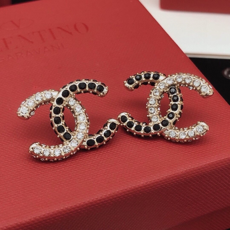 Ch**el earrings